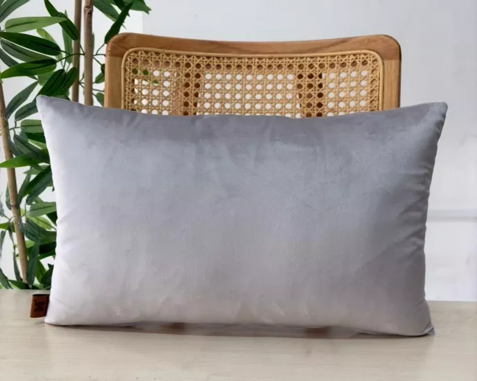Luxury Soft Kadife Açık Gri Kırlent Kılıfı ,Yumuşak Dokulu, Şık& Modern