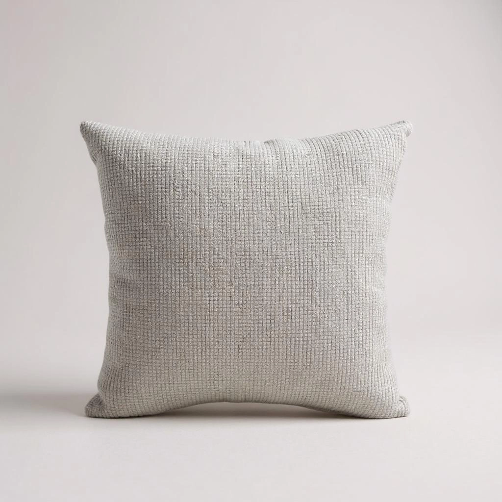 Dekoratif kırlent kılıfı , yüksek kaliteli dokuma kumaş ,yumuşak , dayanıklı ve formunu koruyan koruyan yapı, fermuarlı 3
